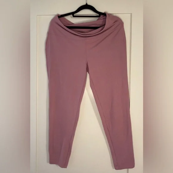 Zenana Fit For You Full Size High Waist Active Leggings in Light Rose - Picture 5 of 8